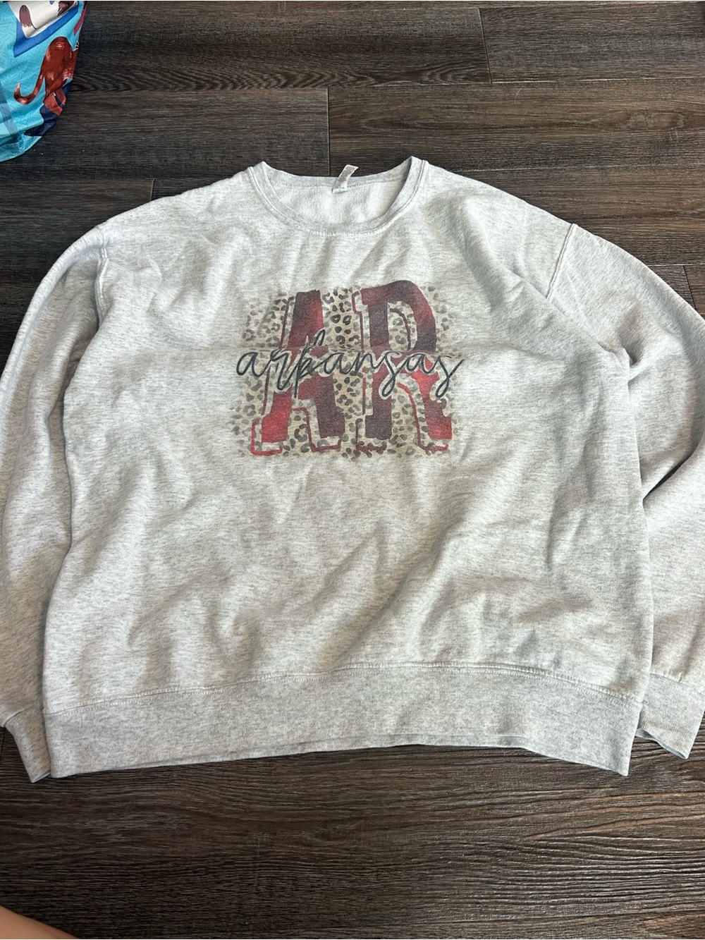 Jerzees Light Gray Arkansas Graphic Crewneck with Red and Leopard Print